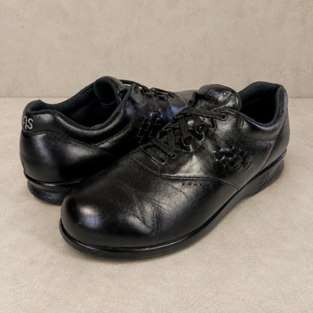 SAS Freetime Womens 11.5M Black Leather Walking Comfort Shoes Tripad Lace Up‎